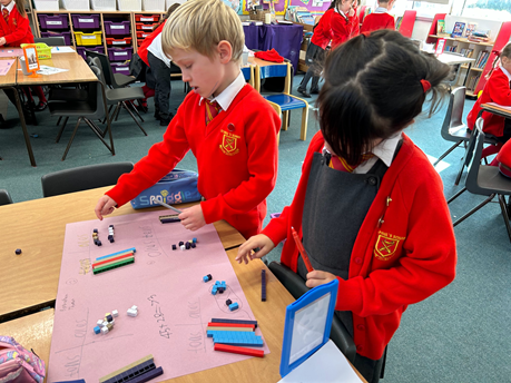 Year 2's maths using dienes - group 1